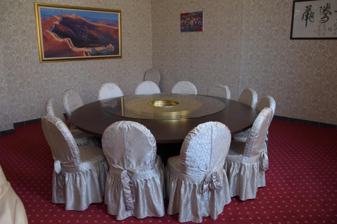 Hotel & Restaurant Great Wall - Airport Sarajewo Zewnętrze zdjęcie