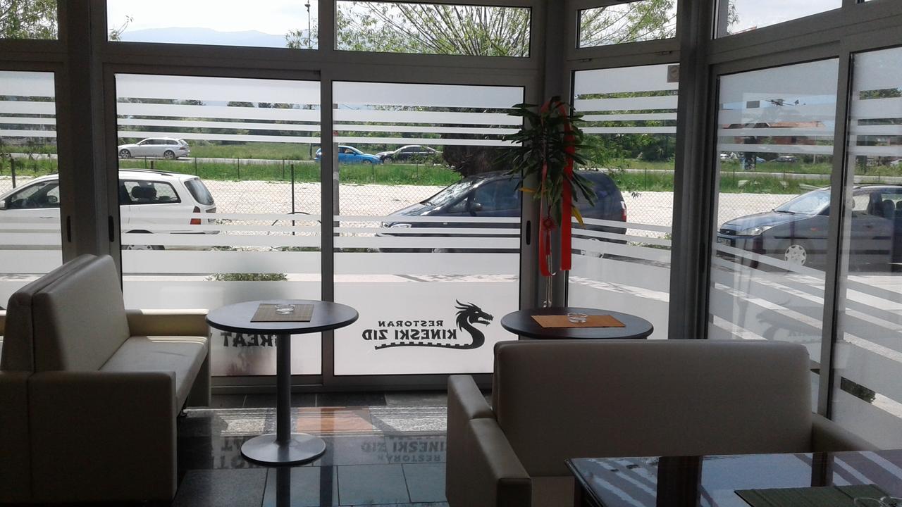 Hotel & Restaurant Great Wall - Airport Sarajewo Zewnętrze zdjęcie